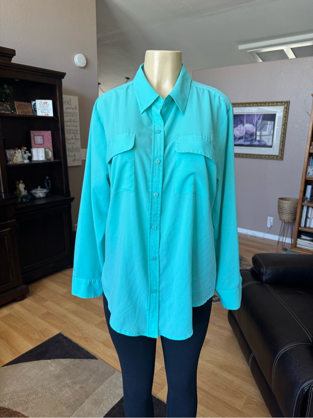 Apt. 9 green button down long sleeve 2 pocket blouse-size XL